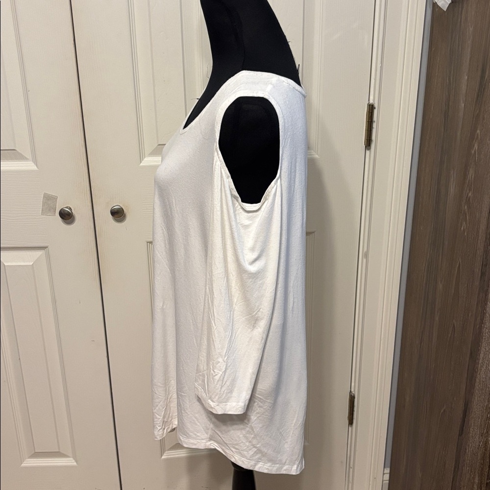 JM Collection Cold Shoulder Top - Picture 6 of 8